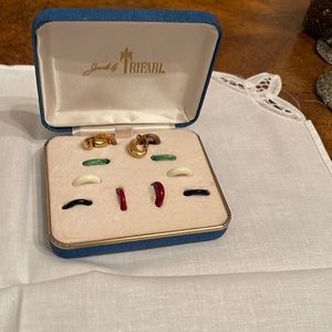 Trifari Lucite Interchangeable Small Drop Earrings